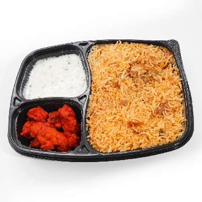 Boneless Chicken Biryani, Popcorn Kebab & Raita