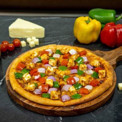 Paneer Tikka Supreme Pizza