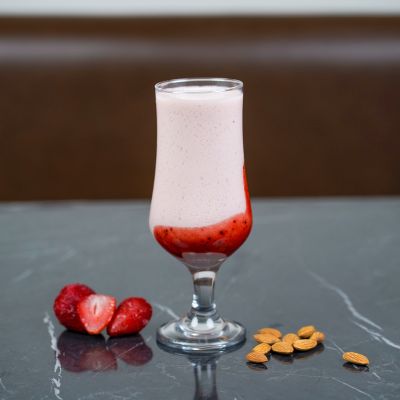 Strawberry Almond Smoothie