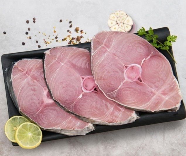 Large Seer / Vanjaram (2Kgs - 6 Kgs) - Full Slices