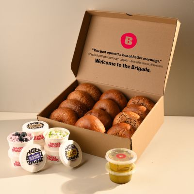 Office Pack (12 Bagels + 6 Schmears)