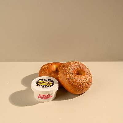 Solo Pack (2 Bagels + 1 Schmear)