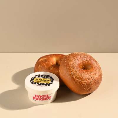 Solo Pack (2 Bagels + 1 Schmear)