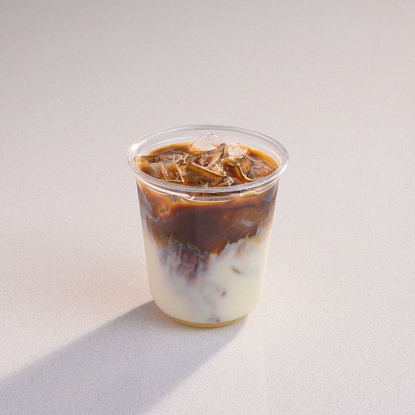 Vanilla Bean Iced Latte