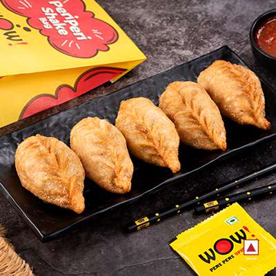CHICKEN HIMALAYAN FRIED PERI PERI MOMO