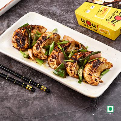 Veg Hot Garlic Chilli Momo