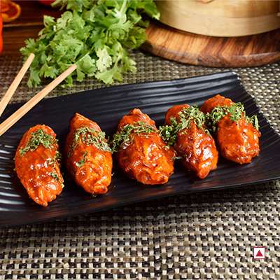 Chicken Darjeeling Pan Fried Momo in Tomato Garlic Sauce(Non Spicy)