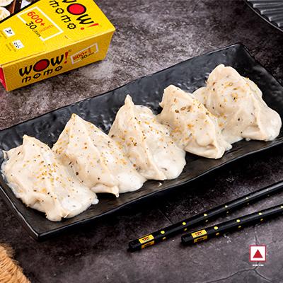 Chicken Himalayan Momo in Molten Cheese Sauce