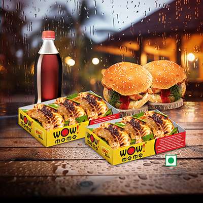 Veg Himalayan Chilli Momo 6Pc + Veg Moburg 2Pc +One 250ml Soft Drinks