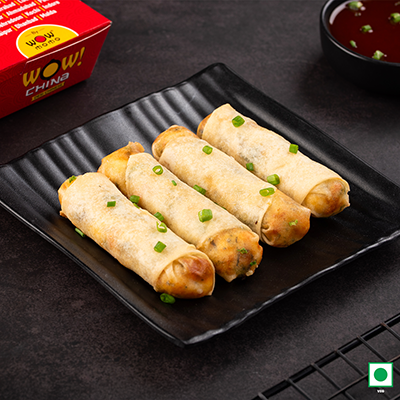 Veg Cheese Spring Rolls (4pcs)