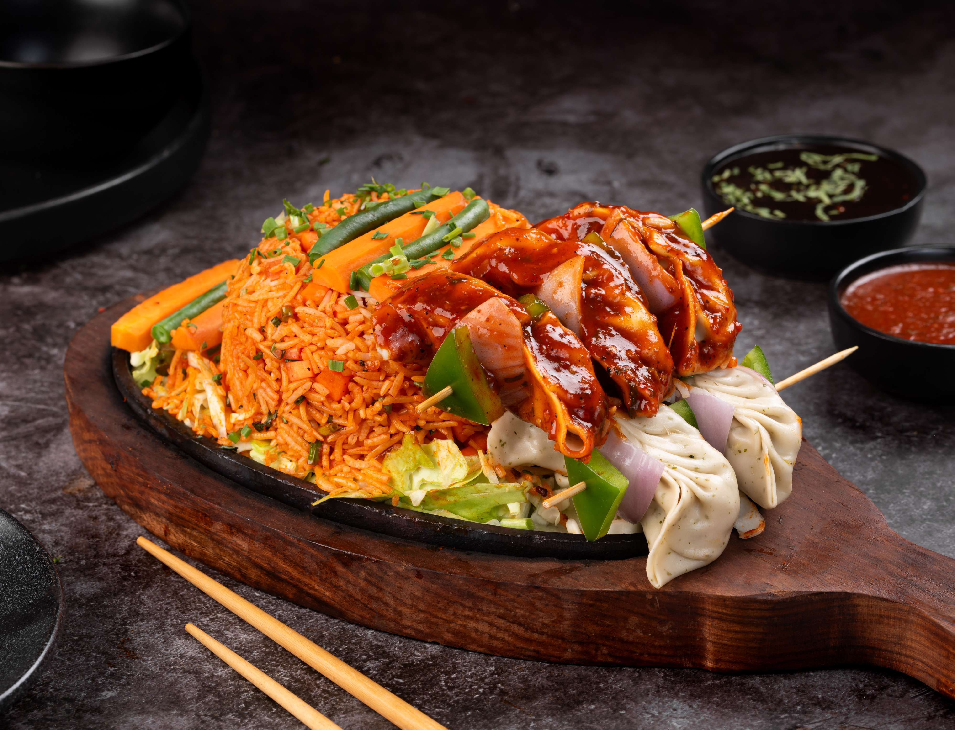 CORN CHEESE MOMO SIZZLER RICE