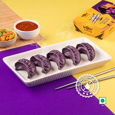 VEG KNIGHTS STEAM MOMO