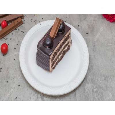 Chocolate Kitkat Pastry