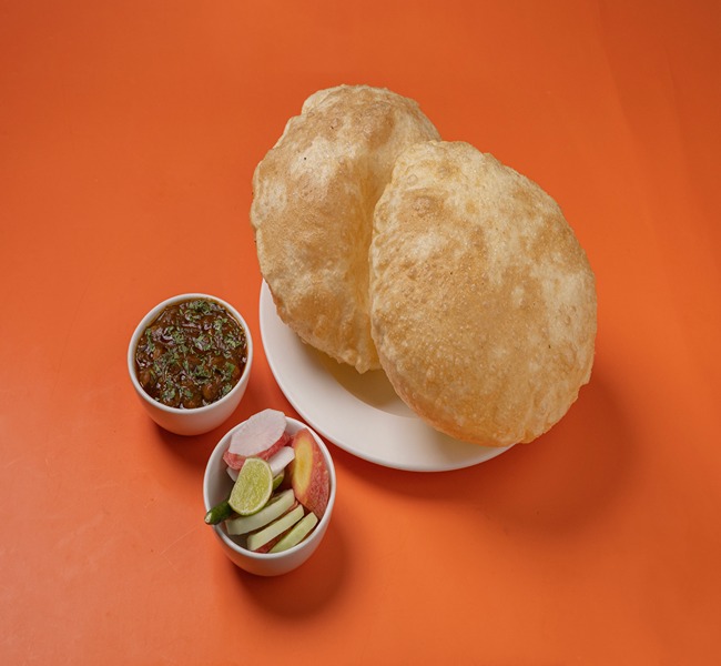 Chhola Bhatura