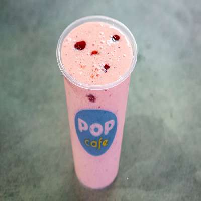 Strawberry Cheese Cake Shakes