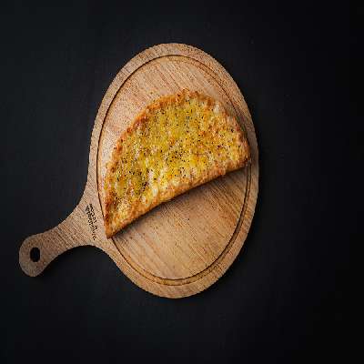 Cheesy Puff Garlic Strip