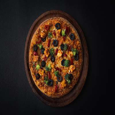 Paneer Supreme Pizza