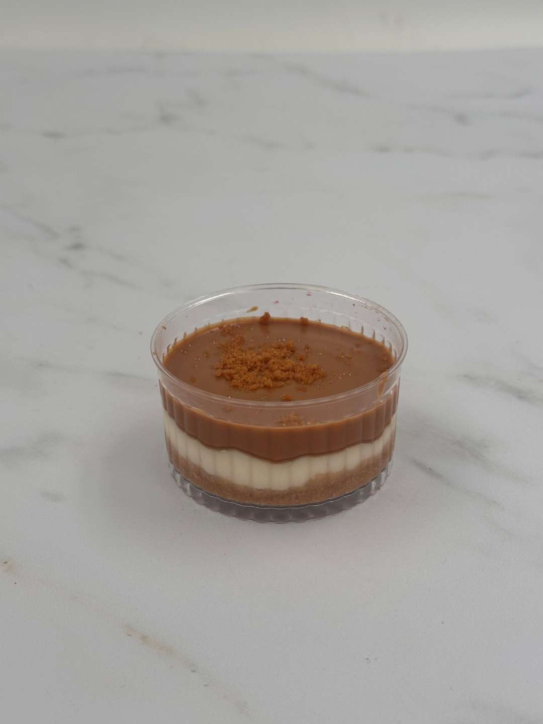 CAN Cheese Biscoff Cake