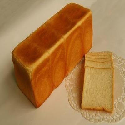Jumbo Bread (600 gms)