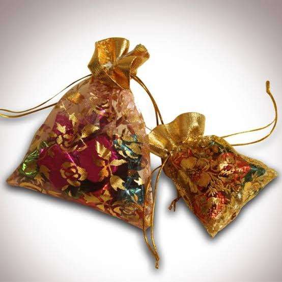 Chocolate Pouch/Box (5 pcs) Rs 100 /-