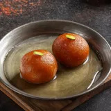 Naram Garam Gulab Jamun (2 Pieces)