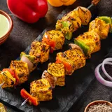 Paneer Tikka Shashlik (8 Pcs)