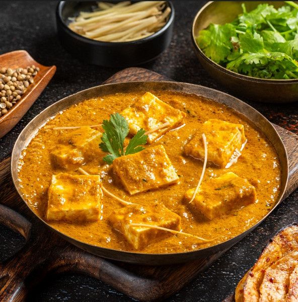 Paneer Adrak Hara Dhaniya (8 Pcs).