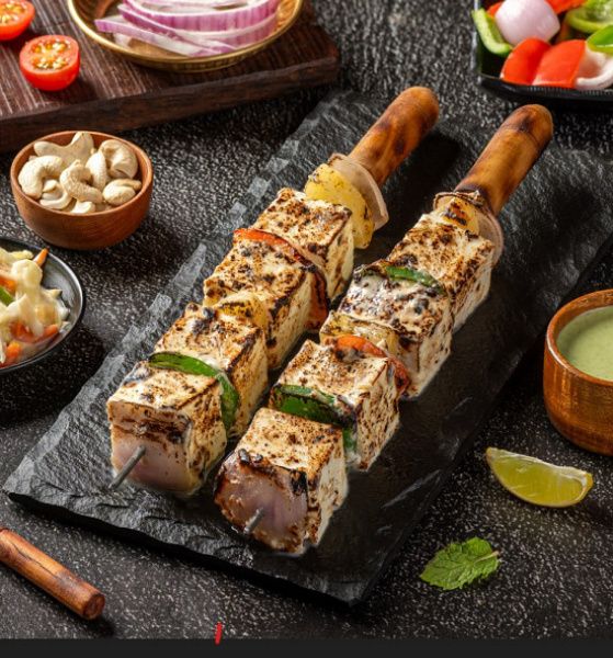 Paneer Tikka Makhmali (8 Pcs)