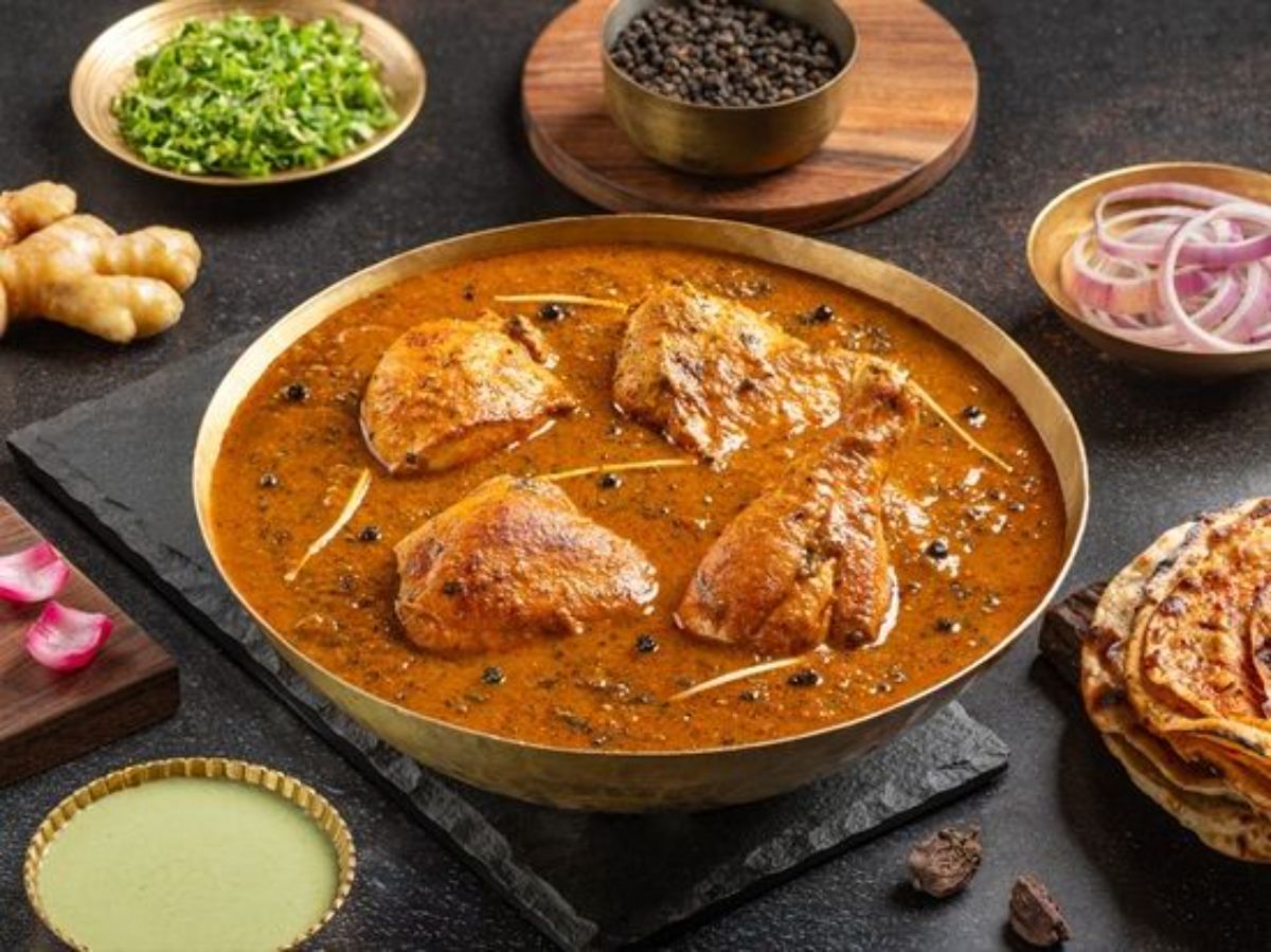 Chicken Kalimirch (Brown Gravy)