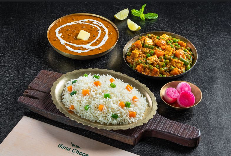 Dal Makhani + Mixed Vegetables Rice Thali