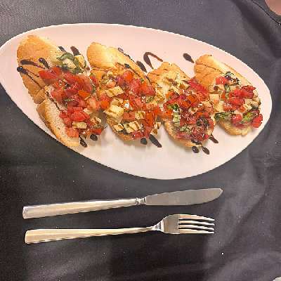 Tomato Basil Bruschetta
