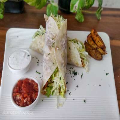 Breakfast Chicken Tacos (Chipotle)