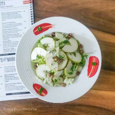 Pear Walnut & Blue Cheese Salad