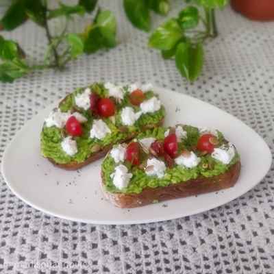 Sourdough Avocado Ricotta Toast