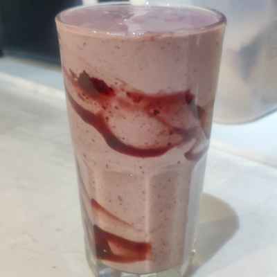 Yoghurt Smoothie (Strawberry)