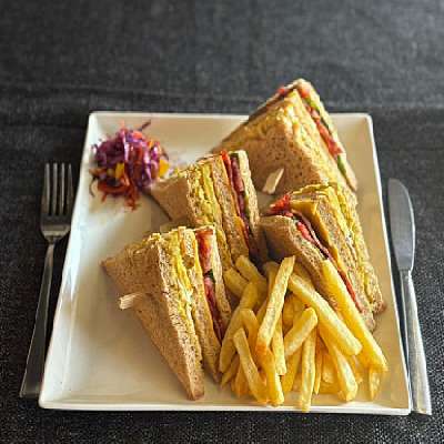 Country Club Sandwich