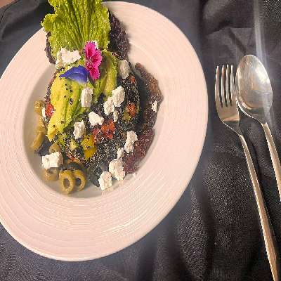Quinoa Avocado Salad