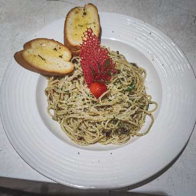Aglio Olio Pasta
