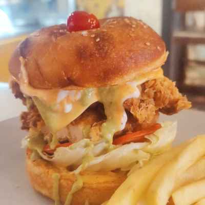 Cozumel Fried Chicken Burger