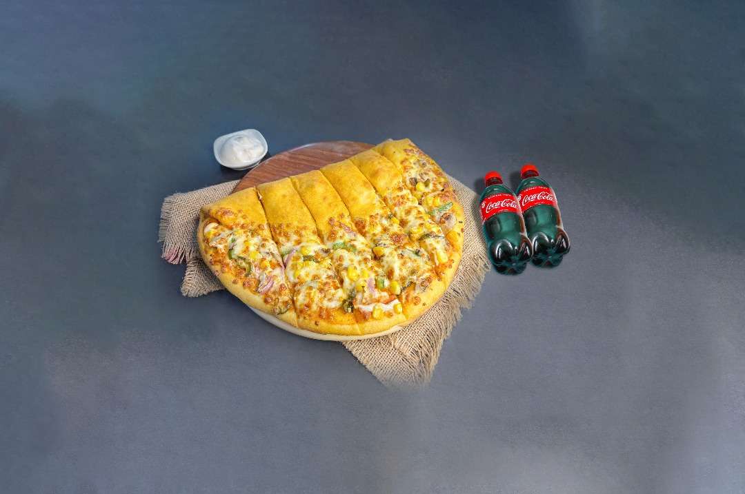 Spicy Veggie Mexican Calizza (2 Free Cokes)