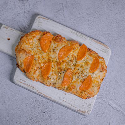 Chicken Pepperoni Garlic Bread