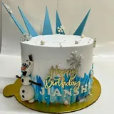 Olaf’s Winter Cake