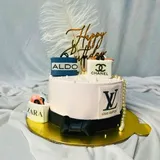 Elite Shopper Cake
