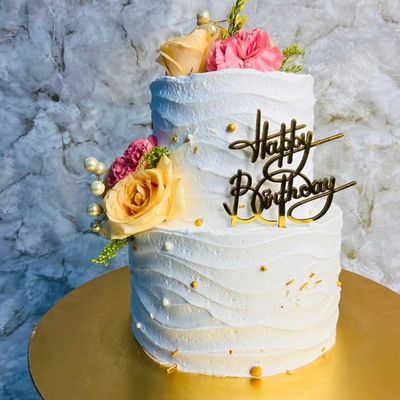 Soft Florals Cake
