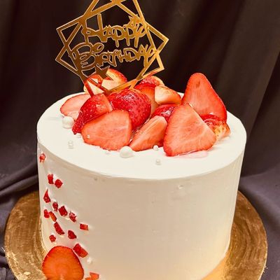 Strawberry Cake