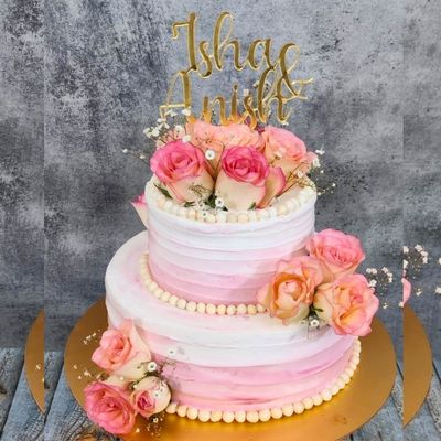 Blush rose cake
