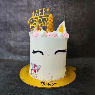 Pretty Unicorn Cake