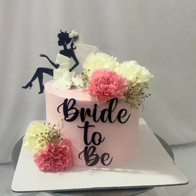 Bride to be Cake