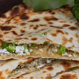Broccoli N Cheese Naan