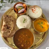 Kake Mini Thali